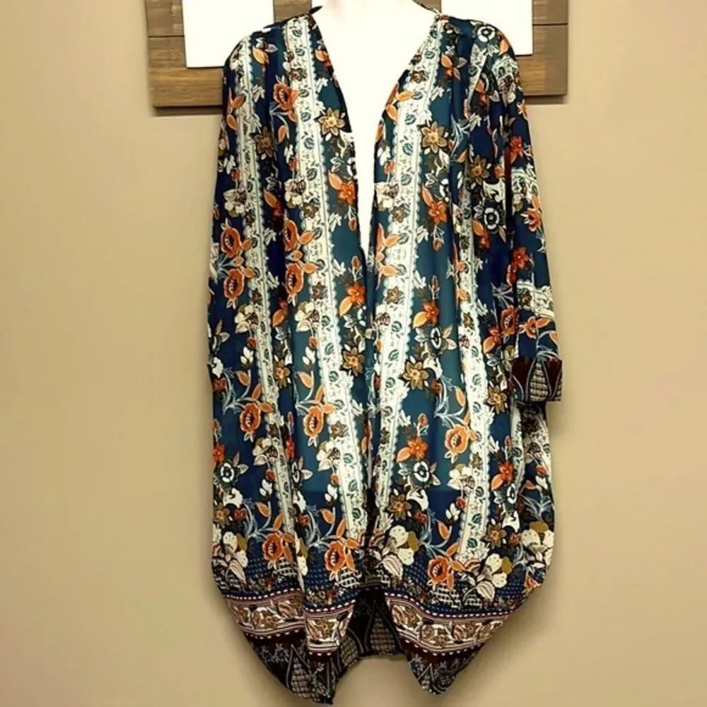 Vici Green and Orange Flowy Sheer Open-Front Oversized Floral Kimono- Medium